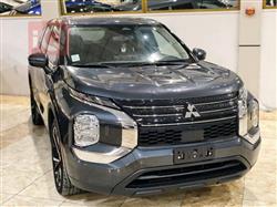 ميتسوبيشي اوتلاندر